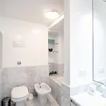 Downtown Como-porta Torre Flat Apartment Como